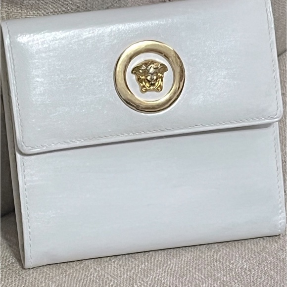 Versace - Gianni Versace vintage white leather Bi folded wallet - Picture 1 of 11